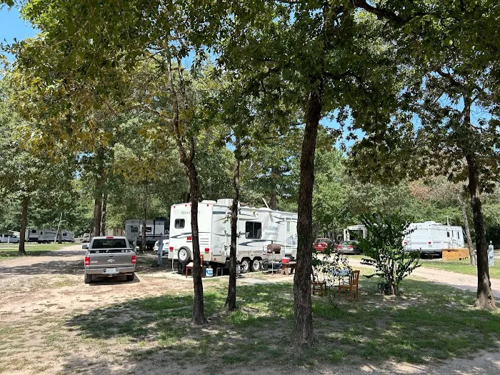Noble Forest RV Village Picture 3