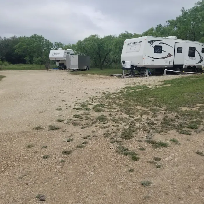 BREEZY HILL RV PARK Picture 2