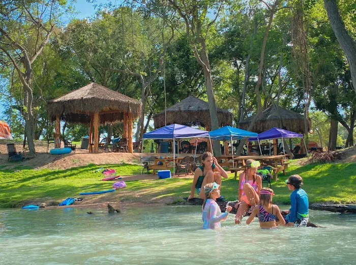 Son's River Ranch Picture 4