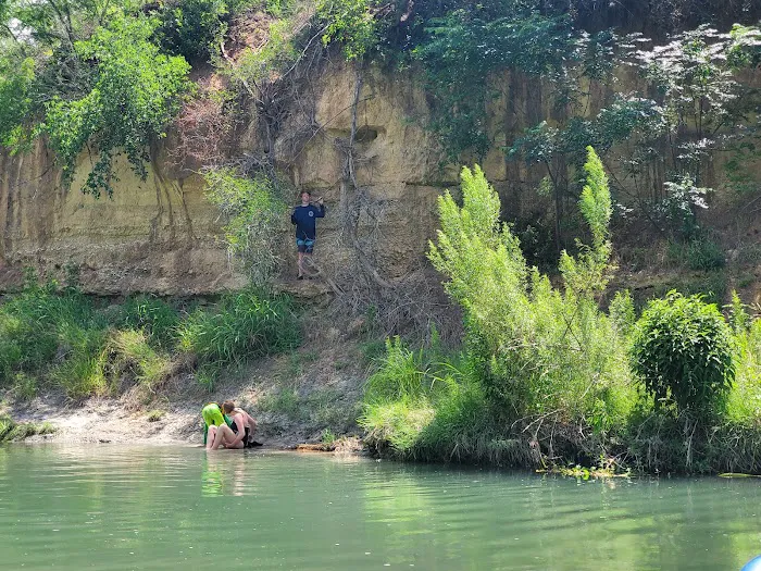 Spencer Canoes & Shady Grove Campground Picture 4
