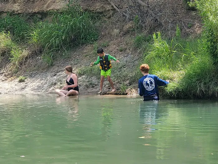 Spencer Canoes & Shady Grove Campground Picture 9