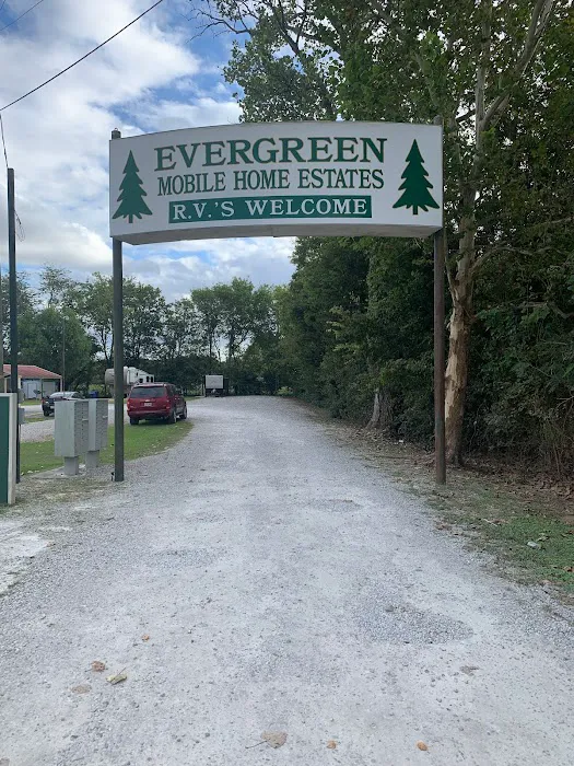 Evergreen Mobile Home Estates Picture 4
