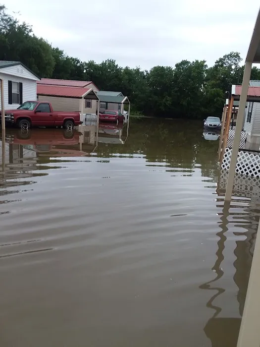 Evergreen Mobile Home Estates Picture 5