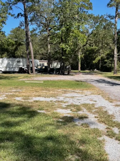 DeerPark Mobile Home and RV Park Picture 1