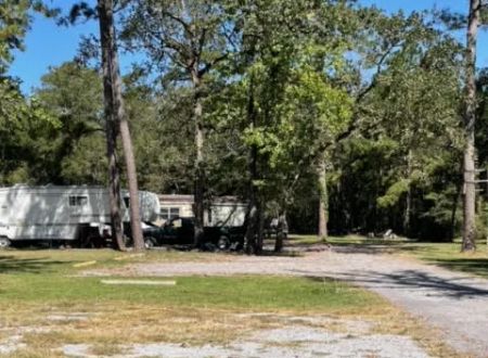DeerPark Mobile Home and RV Park