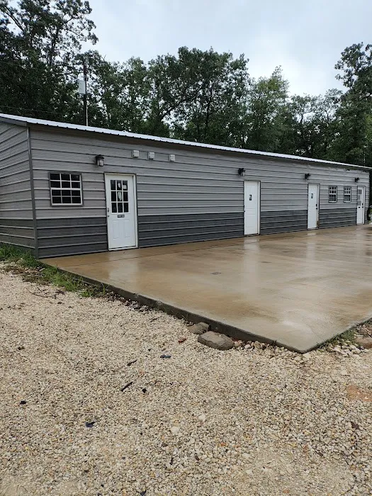 The Village at The Lake RV & Tiny Home Community Picture 3