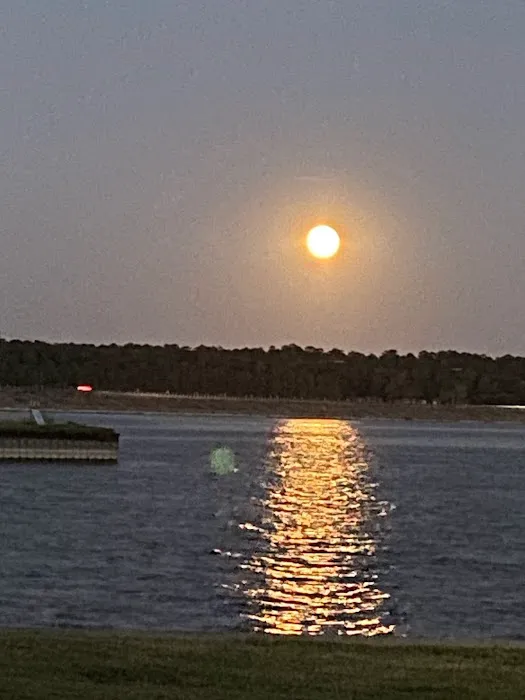 Northshore RV Resort & Marina Picture 8