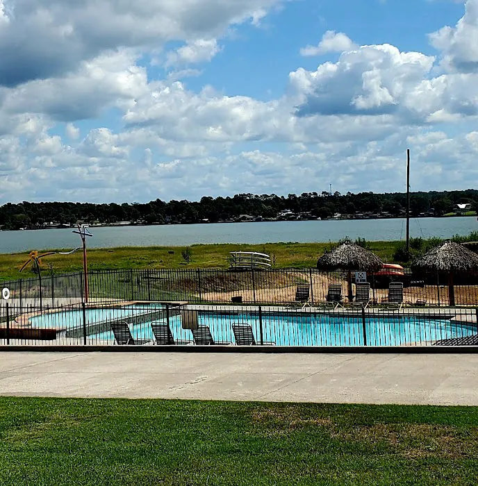 Northshore RV Resort & Marina Picture 10