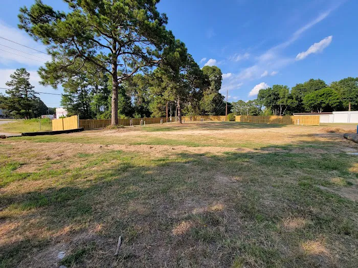 DOWNTOWN RV PARK ONALASKA, TX Picture 3