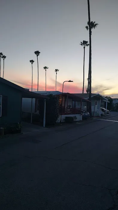 Del Ray Estates Picture 1