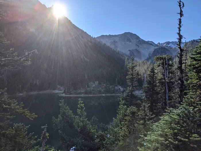 Royal Lake Picture 10