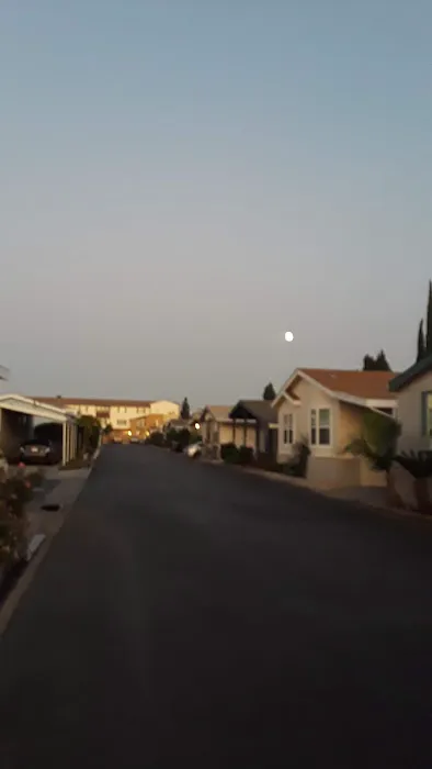 Ponderosa Mobile Home Park Picture 10