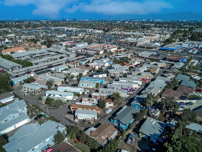 Tradewinds Mobile Home Park Picture 3