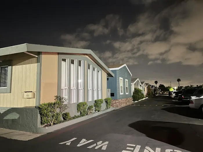 Costa Mesa Mobile Estates Picture 4