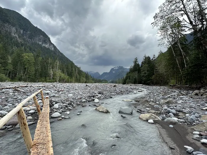 Carbon Glacier Trail Picture 1