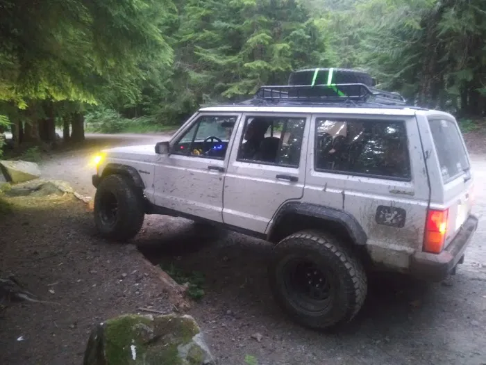Evans Creek Campground Picture 6