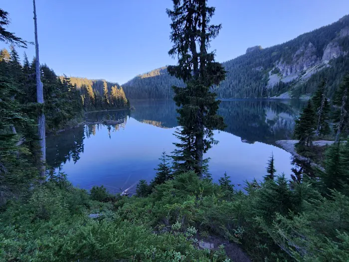 Mowich Lake Campground Picture 3