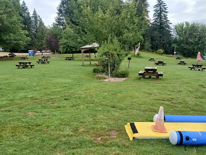 Columbus Park Picture 4