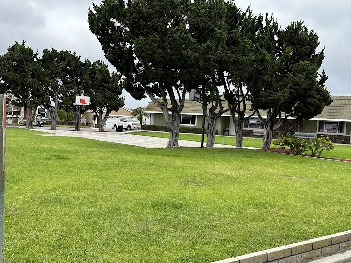 Stoneridge Mobile Home Park Picture 3