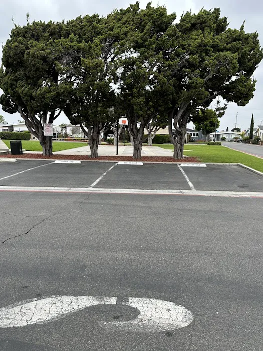 Stoneridge Mobile Home Park Picture 7