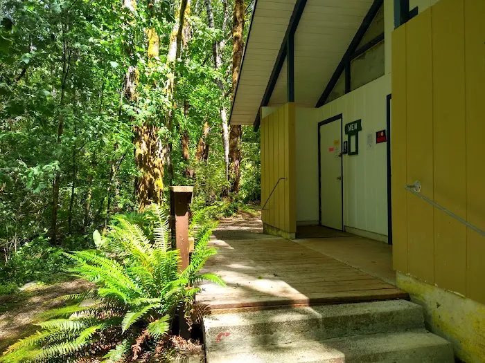 Dow Creek RV Resort Picture 1