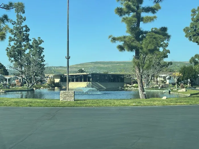 Lake Park Yorba Linda Picture 3