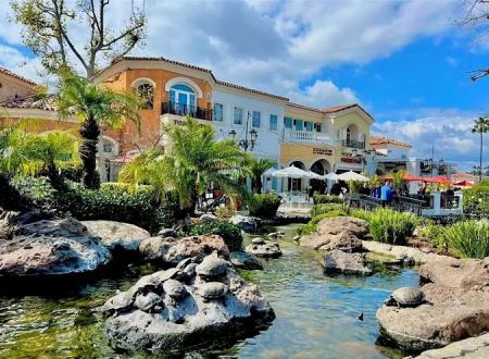 Calabasas Village Mobile Estates