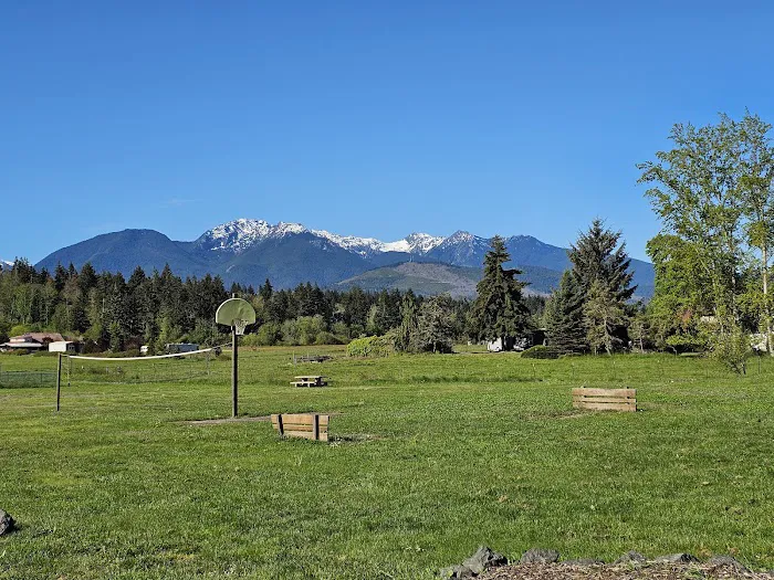 Salish Trails RV & Campground Park Picture 8