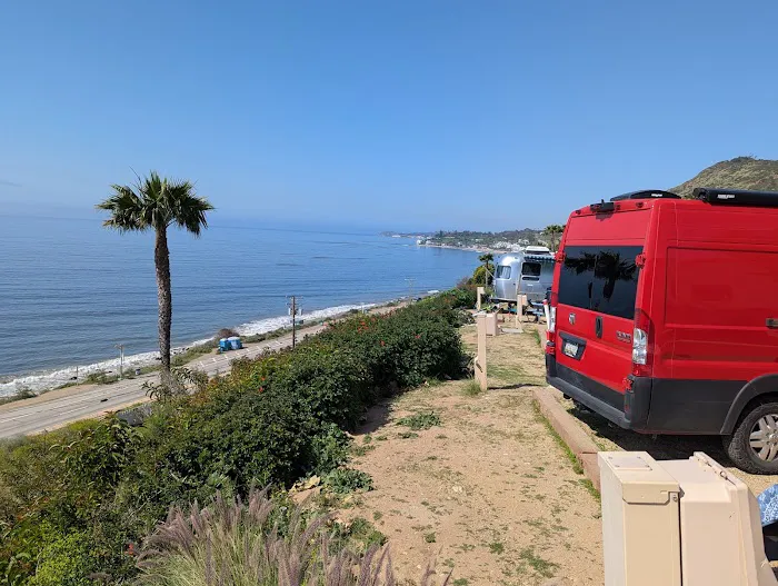 Surf Outpost - Malibu Campground Picture 10