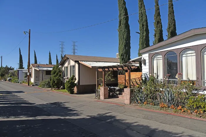 Laurel Canyon MHE Picture 8