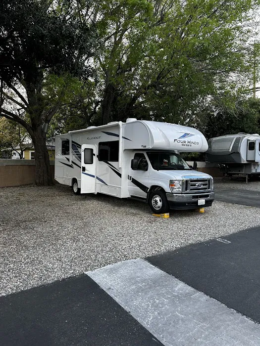 Walnut RV Park and Storage Picture 7