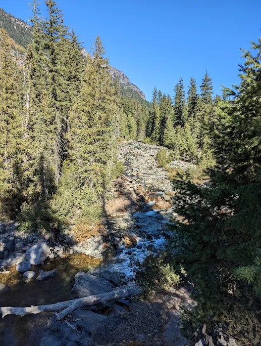 Red Mountain Campground Picture 5