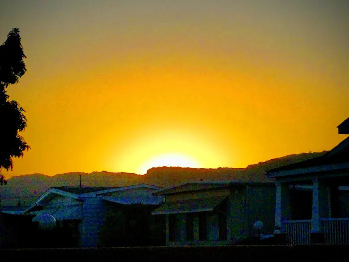 Eton Mobile Home Park Picture 10