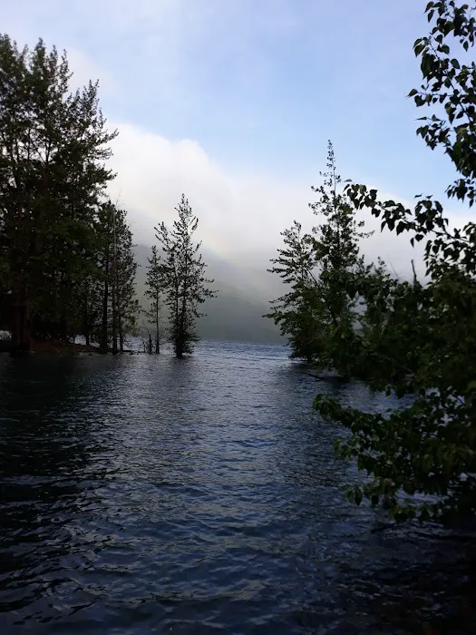 Wish Poosh Campground Picture 5