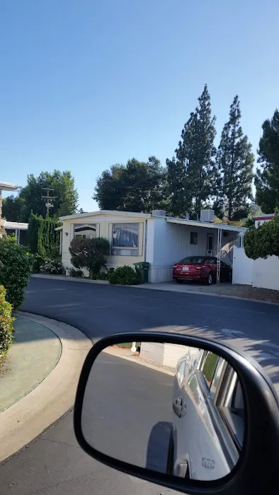 Canoga Mobile Estates Picture 5