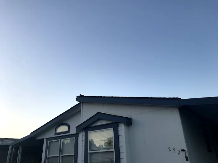 Canoga Mobile Estates Picture 7