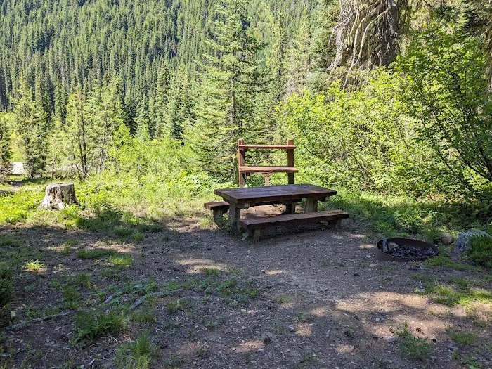 Fish Lake Campground Picture 3