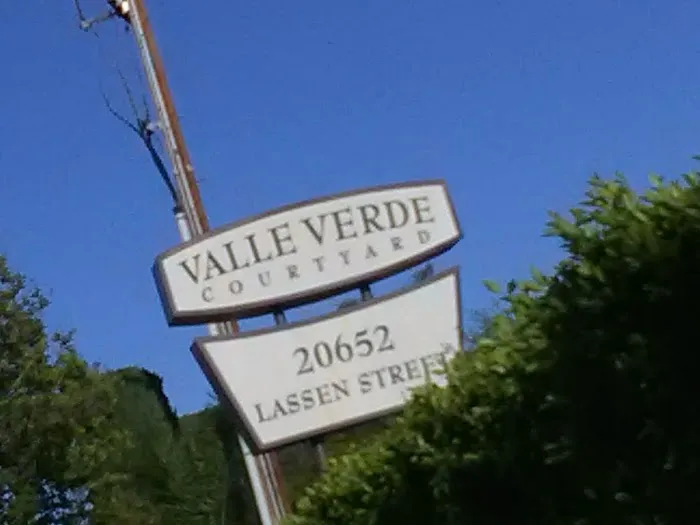 Valle Verde Mobile Home Park Picture 6