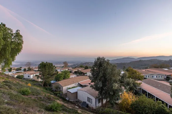 Mountain View Village Picture 4