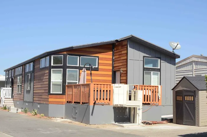 Chatsworth Mobile Home Park Picture 8