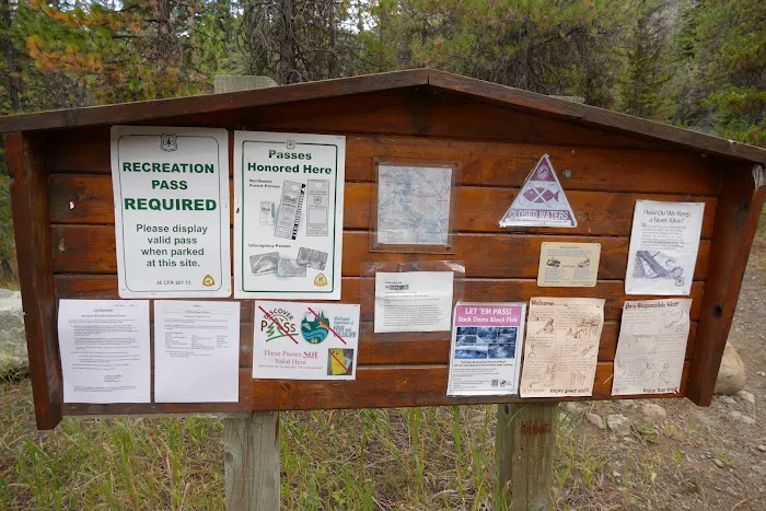 De Roux Campground Picture 1
