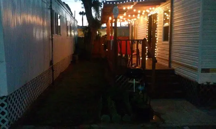 Imperial Trailer Park Picture 6