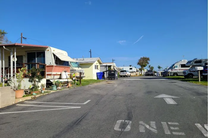 Miramar MH & RV Park Picture 1