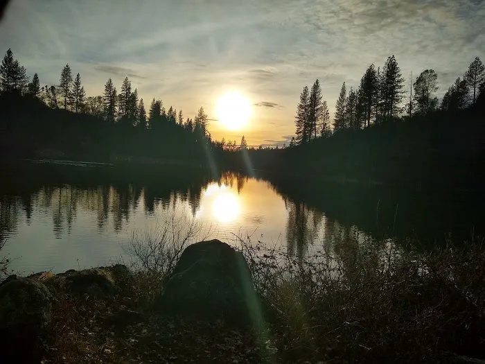 Thousand Trails Lake of the Springs Picture 10