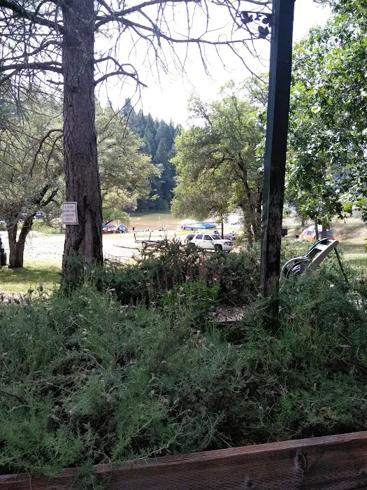 Peninsula Camping & Boating Picture 10