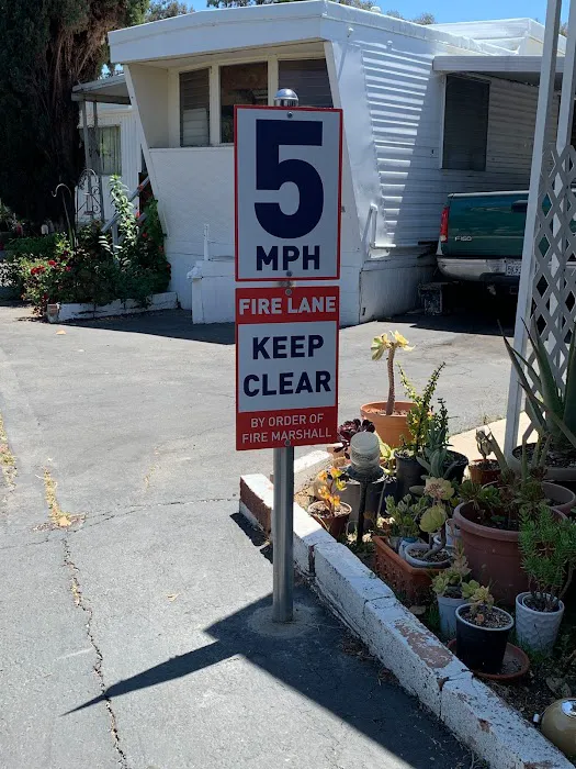 EZ Living Mobile Home Park Picture 8