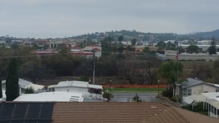 Lakeview Mobile Estates Picture 6