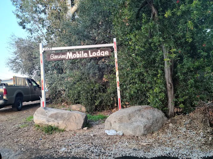 Glenview Mobile Lodge Picture 2