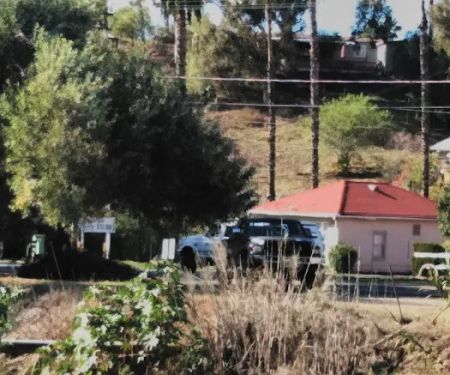 Glenview Mobile Lodge