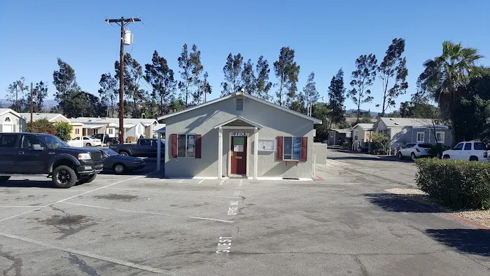 Greencrest Mobilehome Park Picture 3